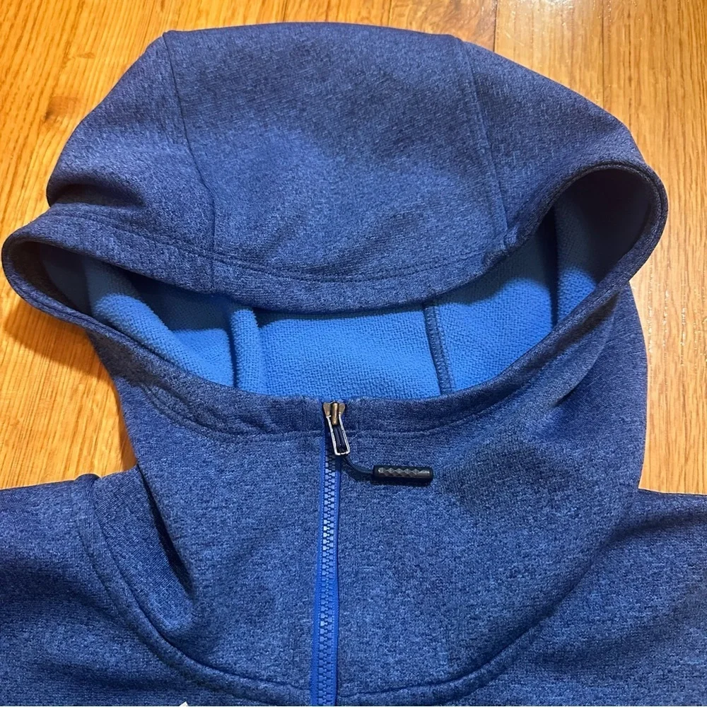 The North Face Men's Canyonlands Hoodie in stretch hardface fleece. Size Large